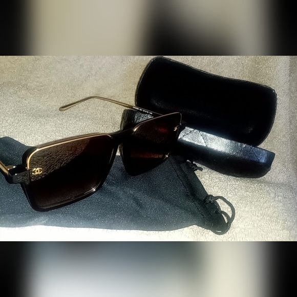 CHANNEL SUNGLASSES - Picture 2 of 2